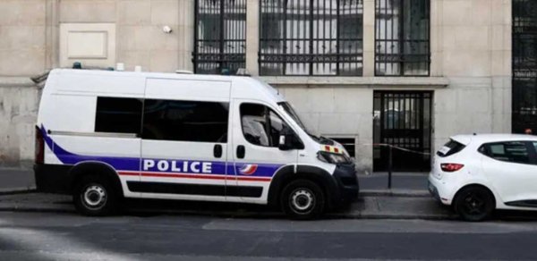 Parisdə terror aktının qarşısı alınıb