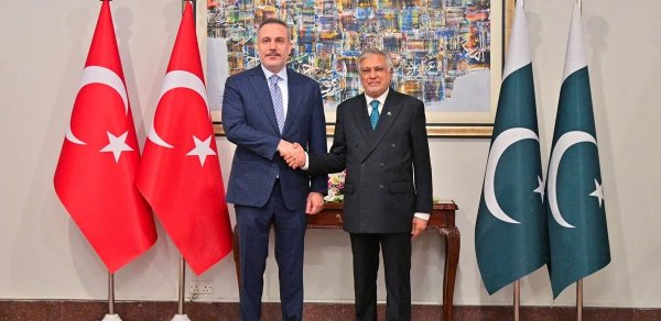 İslamabadda İran böhranı ilə bağlı danışıqlar başlayır