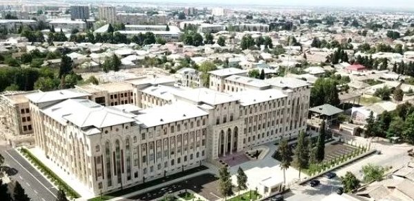 Universitetlər paytaxtdan çıxarılır - VİDEO