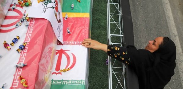 İranda öldürülən tələbə və müəllimlərin sayı açıqlandı