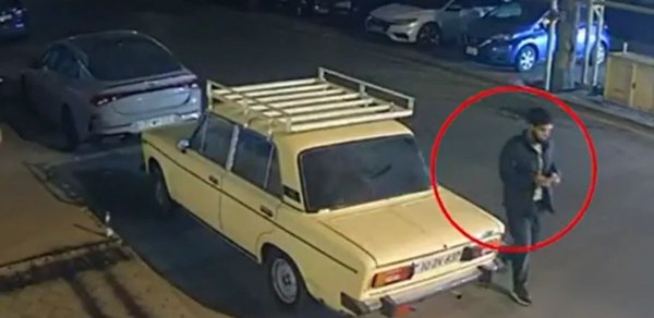 Nərimanovda avtomobillərdən oğurluğun ANBAAN GÖRÜNTÜLƏRİ