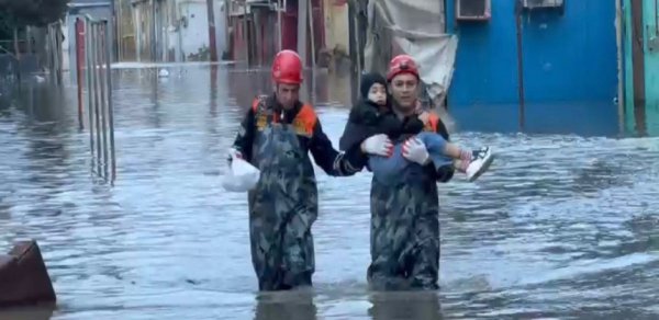 FHN su basmış ərazilərdən 547 nəfəri təxliyə edib