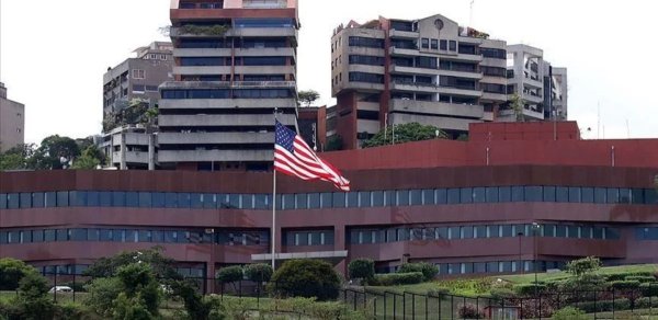 ABŞ-nin Venesueladakı səfirliyi rəsmən fəaliyyətini bərpa edir