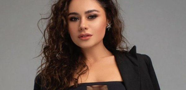 "Sevgidə "mən", "mən" demək olmaz - Samirə