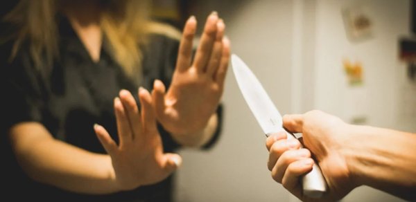 Sumqayıtda qadın bıçaqlanıb, qardaşı şübhəli bilinir