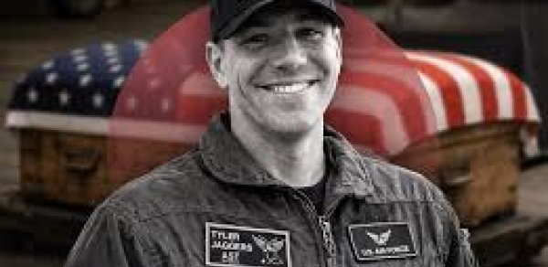 İranda məktəbi boçbalayan pilot ÖLDÜRÜLDÜ