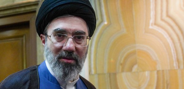 Xameneinin vəziyyəti açıqlandı