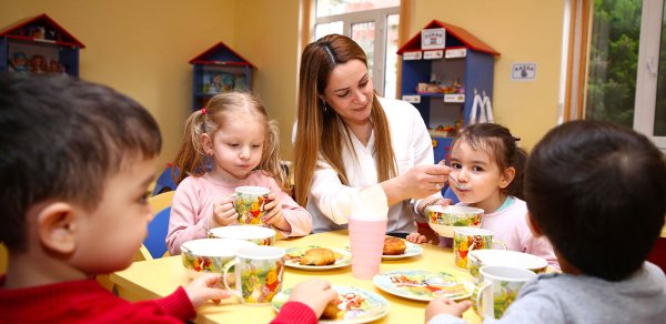 Sabahdan bağça müəllimlərinin yerdəyişməsi başlayır