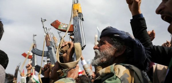 Husilər Təl-Əvivdəki obyektlərə ballistik raketlərlə zərbə endiriblər