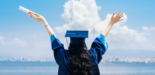 Xaricdə təhsil arzusu kabusa çevrildi: Ödənilən pullar geri qaytarılmır