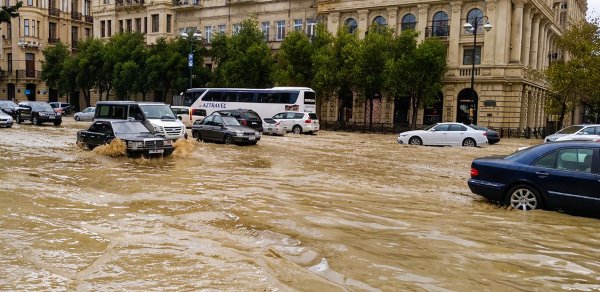 İntensiv yağış yağacaq, dolu düşəcək