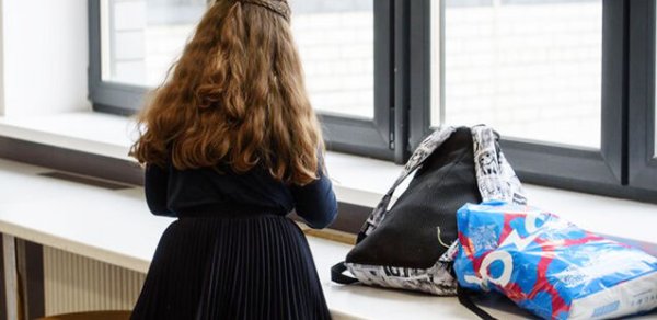 Ata-anası imtina etdi - Nənəsi də uşaq evinə vermək istəyir