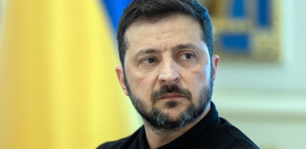 Zelenski Suriyaya gedib