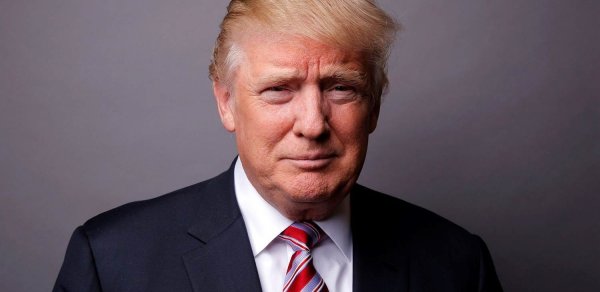 Tramp: İran bir ay əvvəl olduğu kimi güclü deyil