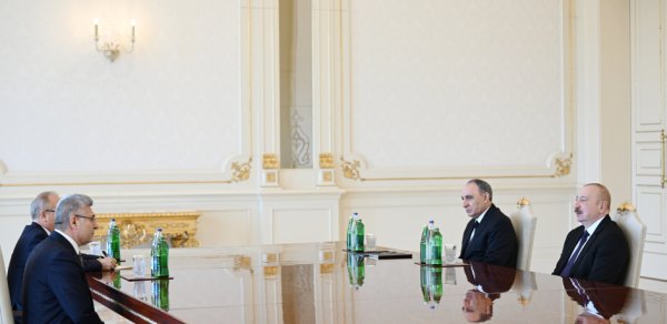 Prezident Muhsin Şentürkü qəbul etdi - Fotolar