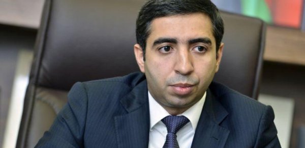 Zaur Əliyev postunu onlarla bölüşür - FOTO