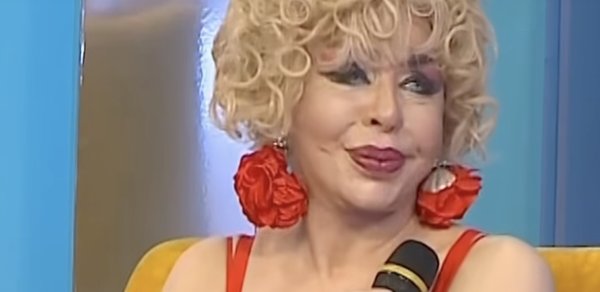 Ruhəngiz Allahverdiyeva narkozsuz əməliyyat olundu