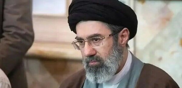 Xamenei: İran müharibə istəmir