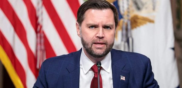 KİV: Vens ABŞ və İran danışıqlarının təşkilində əsas rol oynayıb