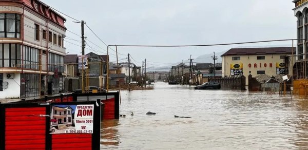 Dağıstanda 762 ev hələ də su altındadır