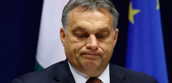 Orban uduzdu, müxalifət liderini təbrik etdi