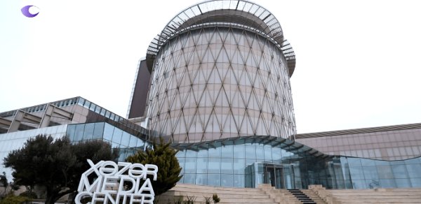 Xəzər Media Mərkəzinin direktoru Murad Dadaşov “Azxəbər”i təbrik etdi - FOTO