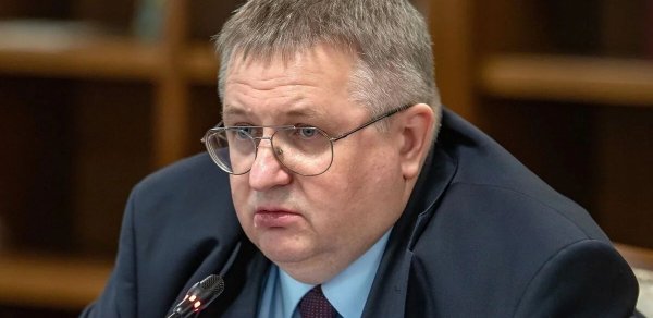 Overçuk Azərbaycana işgüzar səfərə gəlib