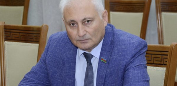 Prezidentdən deputatla bağlı - Sərəncam