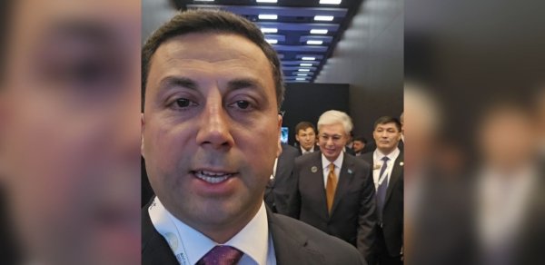 "Dost, qardaş Azərbaycana salamlar" - Jomart Tokayev