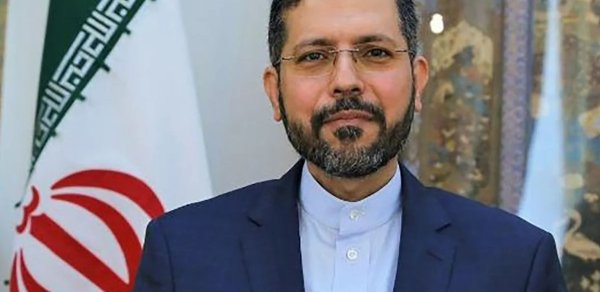 İran XİN: Hörmüz boğazından keçid minalara görə məhdudlaşdırıla bilər