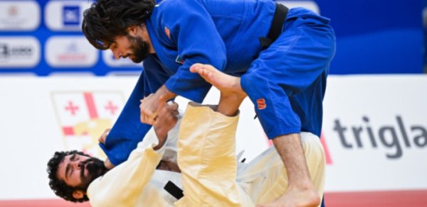 Cüdoçumuz bürünc medal qazandı