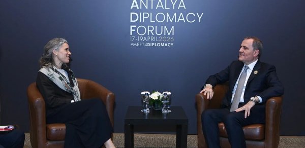 Ceyhun Bayramov ilə Maqdalena Qrono Ermənistan–Azərbaycan normallaşma prosesini müzakirə ediblər