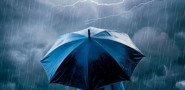 Sabah Bakıda yağış yağacaq, şimşək çaxacaq