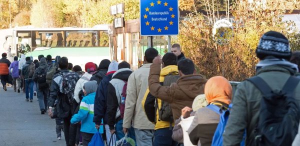 Avropada tarixi rekord: Miqrantların sayı 64 milyonu keçdi
