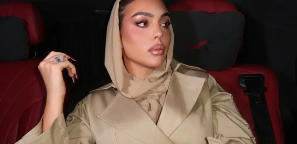 Corcina uşaqların 220 min avroluq müalicə pulunu ödədi - Aksiyanı dayandırdı 