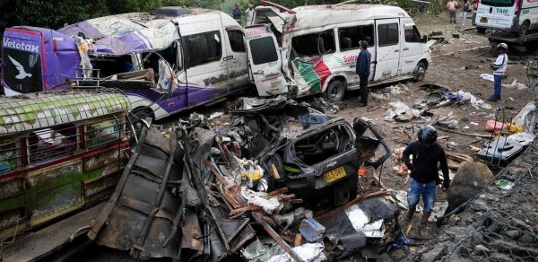 Kolumbiyada terror aktı nəticəsində azı 20 nəfər ölüb