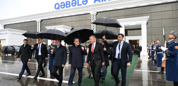 SİYASƏT