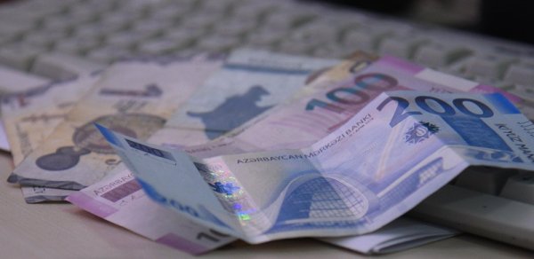Azərbaycanda əməkhaqqı sistemi dəyişir - Hansı yeniliklər olacaq?
