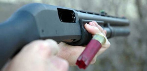 14 yaşlı qız mübahisə etdiyi rəfiqəsini öldürdü