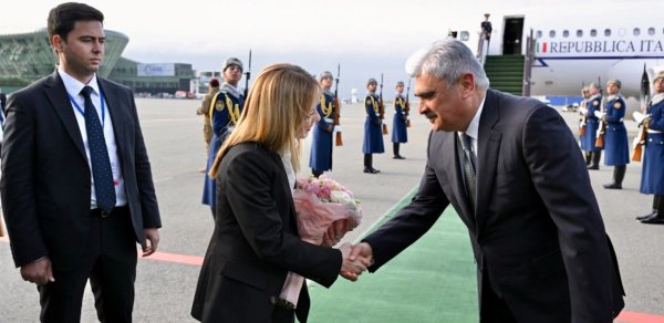 SİYASƏT