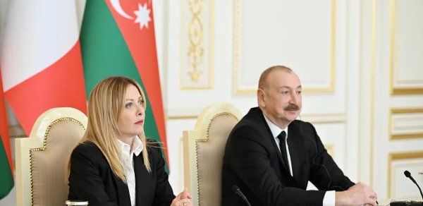 SİYASƏT