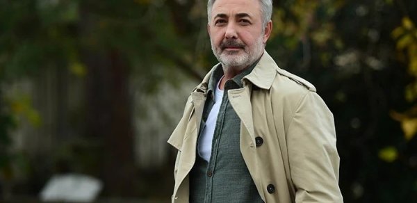 Məşhur aktyora ağır itki - FOTO