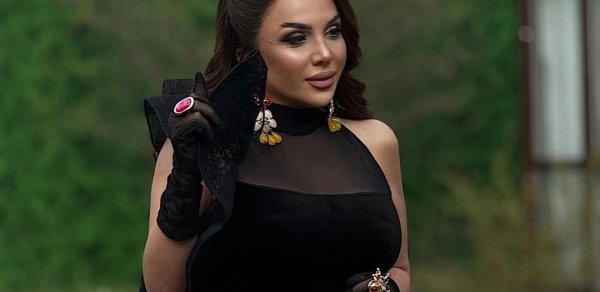 "Bəzi müğənnilər aparıcıların güdazına getdi" - Zenfira