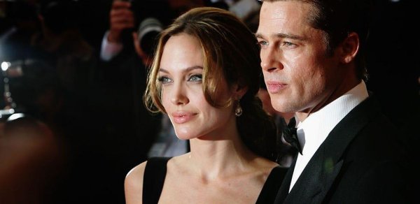 Bred Pitt Ancelina Coliyə məğlub oldu