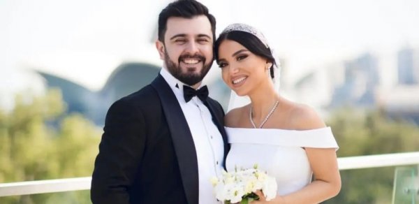 Tanınmış teleaparıcı həyat yoldaşından boşanır? - Özündən açıqlama