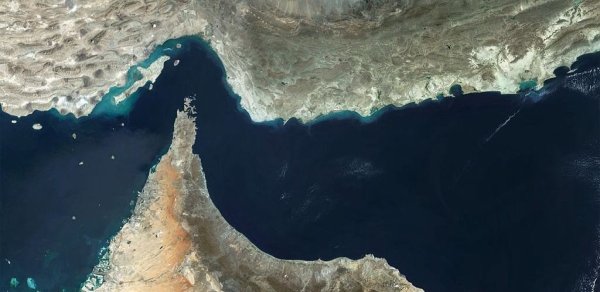İran "neft ixracını pozmaq" niyyətində olan tankerin ələ keçirildiyini açıqlayıb