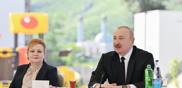 SİYASƏT