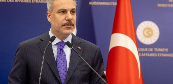Hakan Fidan: ABŞ-la İran müharibənin bitməsini, Hörmüz boğazının açılmasını istəyir