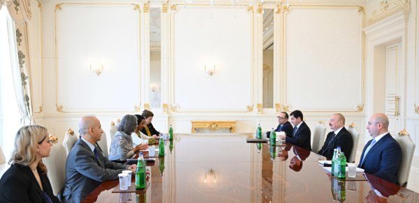İlham Əliyev Anaklaudia Rossbaxı qəbul etdi - Fotolar