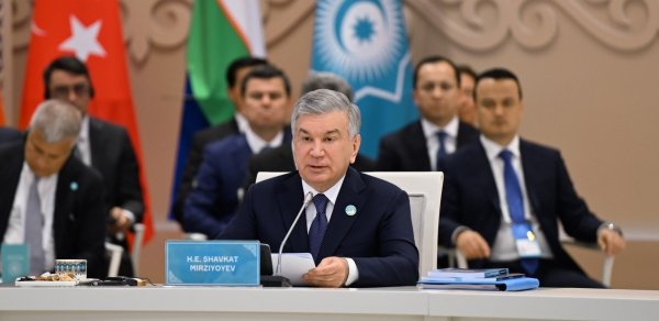 Şavkat Mirziyoyev WUF13-də iştirak üçün Azərbaycana gəlir